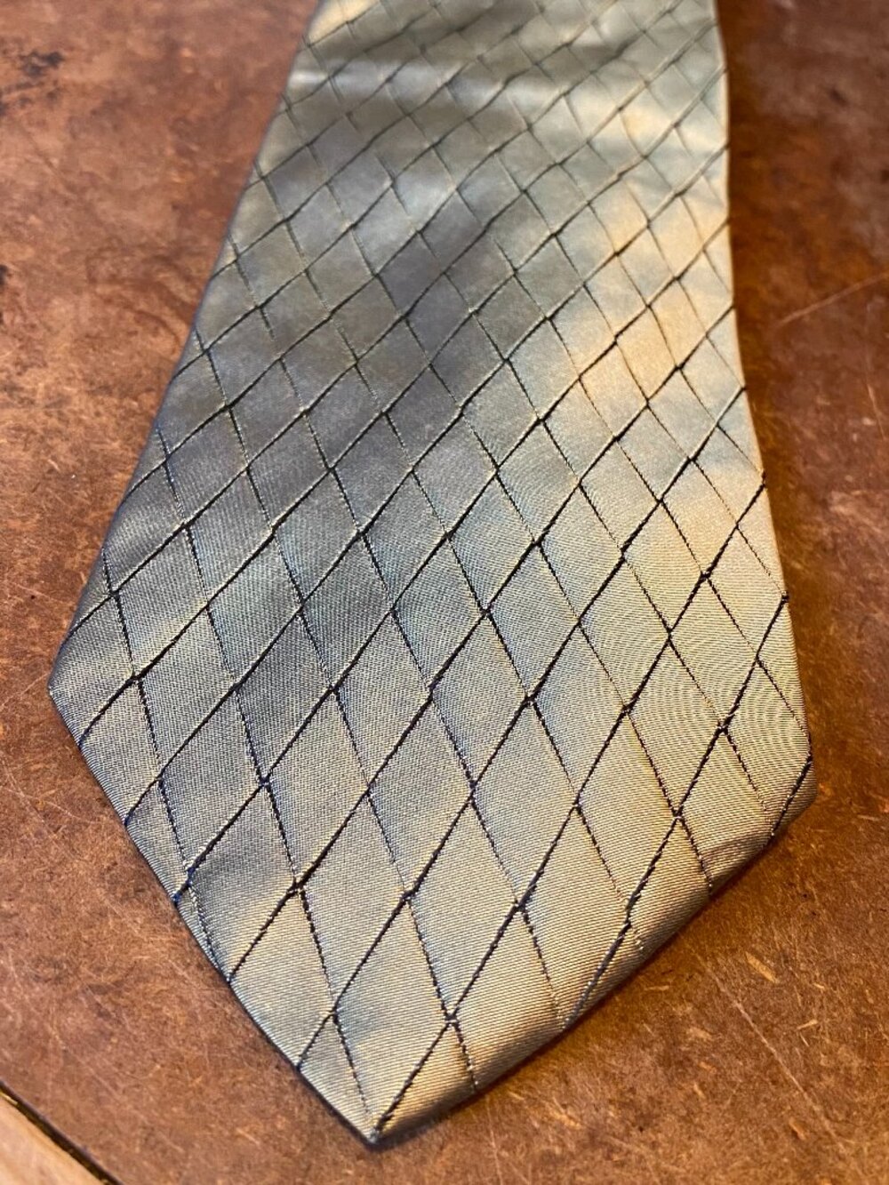 Vintage Giorgio Armani Cravatte Necktie 100% Silk Made in Italy Champagne Gold